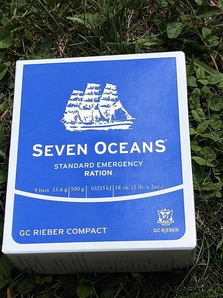 Les rations d'urgence  Seven oceans ne se conservent que :