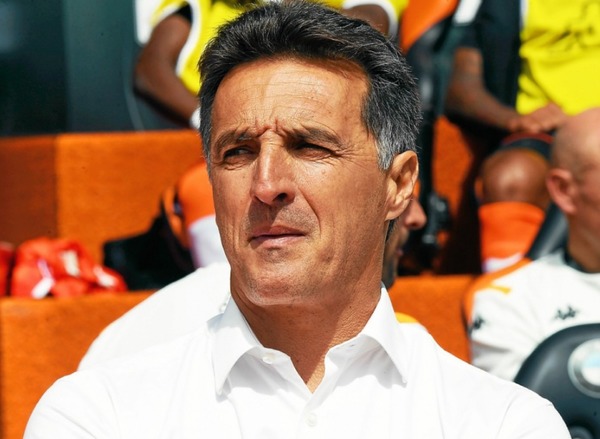 Qui est l’entraîneur du FC Lorient ? (En 2021)