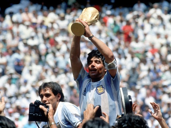 Qui était le gardien argentin lors de la finale du Mondial de 1986 ?