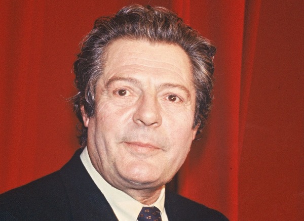 Qui est ce célèbre comédien italien ?