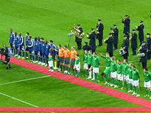 Quel joueur a fait une main décisive lors de Irlande-France en match de barrages de la CDM 2010 ?