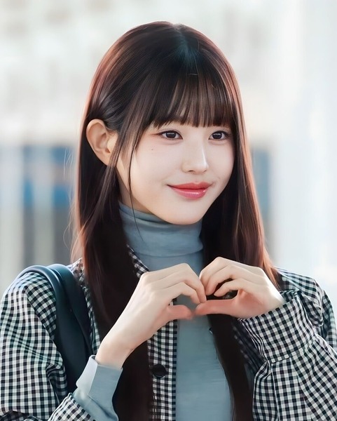 Hangi iz*one üyesi ?