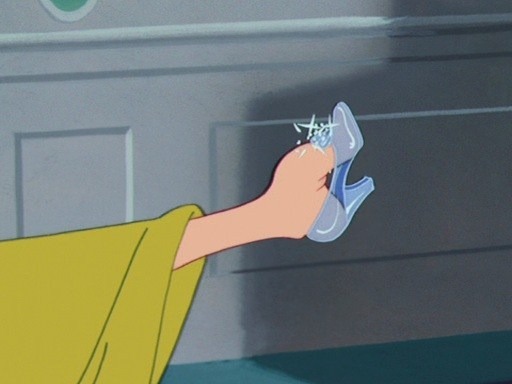 À quel personnage Disney appartient ce pied ?