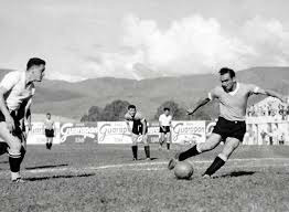 C'est en 1950 que la Celeste retrouve la Coupe du Monde. Pour leur retour, sur quel score les uruguayens ont-ils écrasé la Bolivie ?