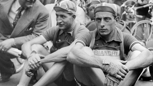 Qui étaient ces deux cyclistes italiens ?
