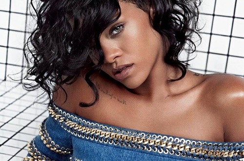 Comment s'appellent les fans de Rihanna ?