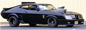 Rendue célèbre par Mel Gibson, cette Ford Falcon XB GT Coupé de 1973 sillonne les routes de ce film post-apocalyptique