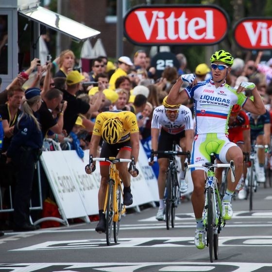 Vrai ou faux ? La personne qui franchit le fil d’arrivée en premier est déclarée gagnante du Tour de France.