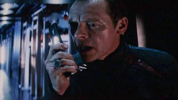 Dans Star Trek, quel appareil permet de dialoguer avec le personnel en mission au sol ?