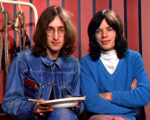 Vrai ou faux : Mick et Keith ont participé aux choeurs de la chanson "All you need is love" des Beatles ?