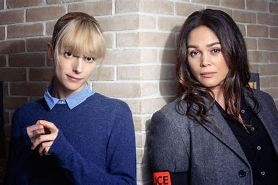 Dans cette série qui est la brune ?