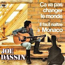 Dans la chanson «Ca Va Pas Changer Le Monde » de Joe Dassin . Retrouvons 4 mots manquants.On s'est aimés, _   _  _   _ et la vie continue