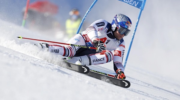 Alexis Pinturault a brillé cette année en remportant la Coupe du monde de ski alpin. Comment s'appelle le trophée ?
