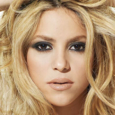 Comment s'appelle Shakira ?