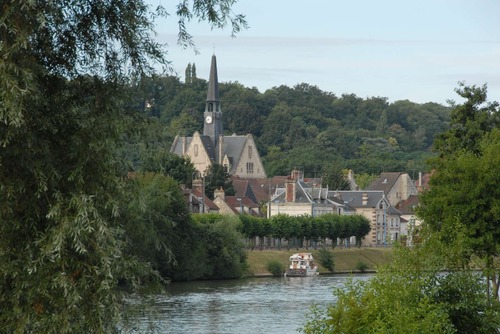 Quelle rivière, qui se jette dans la Seine, est un symbole du département ?