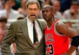 Grand coach de NBA, champion avec les Bulls de Jordan et les Lakers de Kobe ?