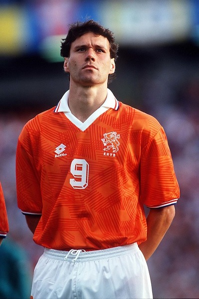 Meilleur buteur de l'édition de 1988, combien de buts Marco Van Basten a-t-il inscrit durant l'Euro 92 ?