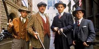 Qui incarne le célèbre mafieux Al Capone dans "Les Incorruptibles" (1987) ?
