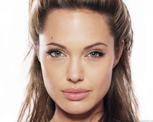 Quel est le vrai nom d'Angelina Jolie ?