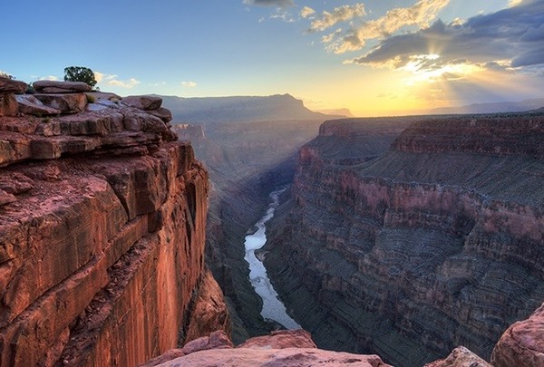 Dans quel État se situe le parc national du Grand Canyon ?