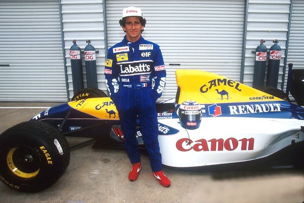 Alain retrouve les circuits de F1 en 1993 au volant de la Williams. Qui est son coéquipier cette année-là ?