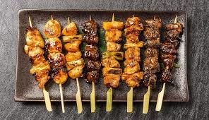 Comment appelle-t-on ces célèbres brochettes ?