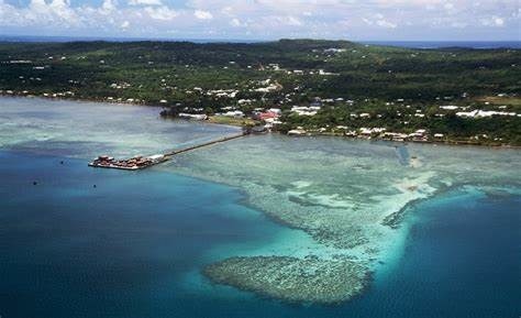 27 décembre : l’île de Futuna est ravagée par un cyclone qui fait ...