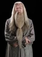 Qui a été le dernier acteur de Dumbledore ?