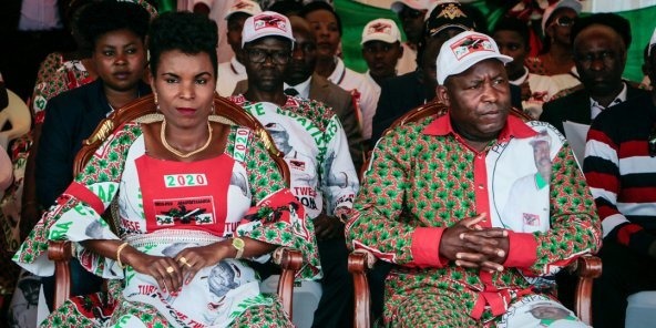Le Burundi est une république multi-partite à régime présidentiel. Quelle tâche occupe le chef d’Etat ?