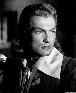 Dans la version de Cocteau, Jean Marais joue la Bête et...