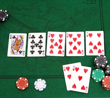 Au Poker, qu'est-ce qu'une Quinte Flush ?