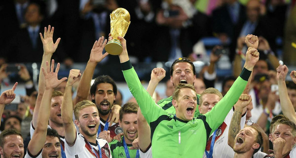 Impérial durant le Mondial 2014, il offre une 4ème étoile à la Mannschaft. C'est ?