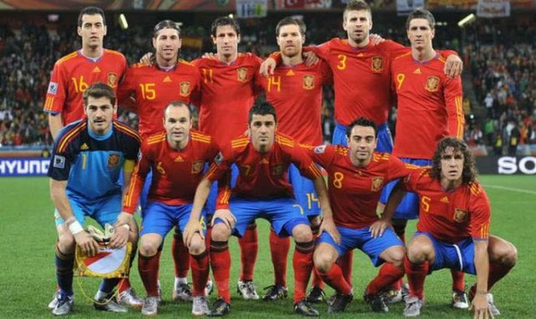 4 ans plus tard au Brésil, la Roja perd son titre et est sèchement battue (5-1) par...