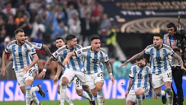 Quel joueur inscrit le dernier tir au but qui permet à l'Argentine de remporter le Mondial 2022 ?
