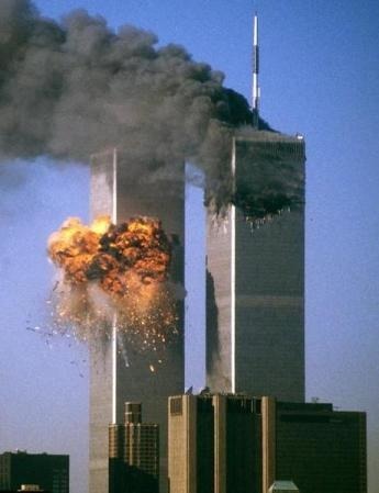 Comment s'appellaient ces tours qui furent détruites lors de l'attentat terroriste du 11 septembre 2001 ?