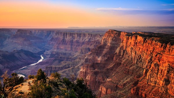 Dans quel Etat des États-Unis se trouve le Grand Canyon ?