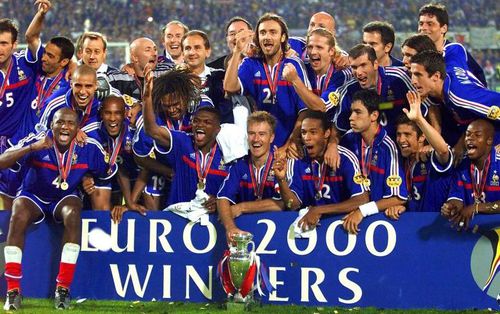 Dans quel stade l'équipe de France a-t-elle entamé son parcours triomphal lors de l'Euro 2000, pour son premier match contre le Danemark (victoire 3-0) ?