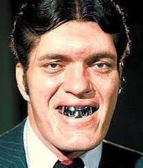 Richard Kiel joue le rôle de quel méchant dans les James Bond ?
