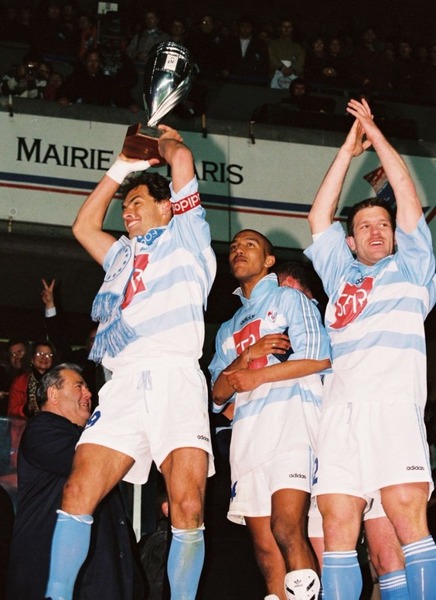 En 1997, le RC Strasbourg remporte la finale aux tirs au but. Qui était l'adversaire du soir ?