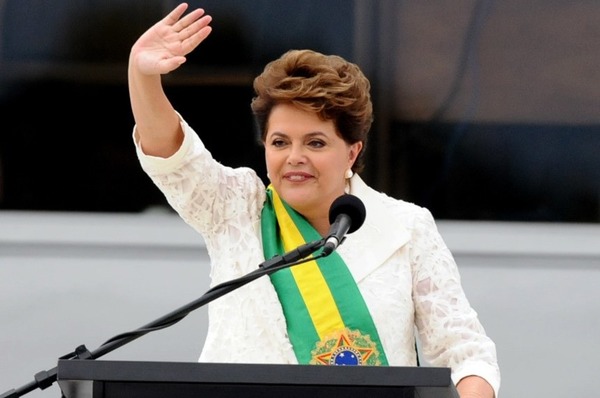 Le 31 août 2016, quel pays a destitué sa présidente, Dilma Roussef ?