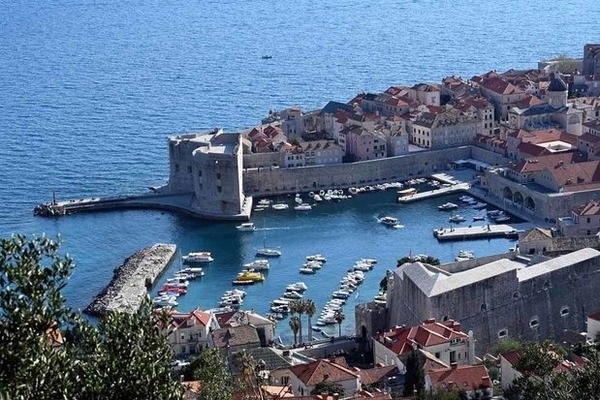 Quelle ville de Croatie a accueilli le tournage de Game of Thrones ?