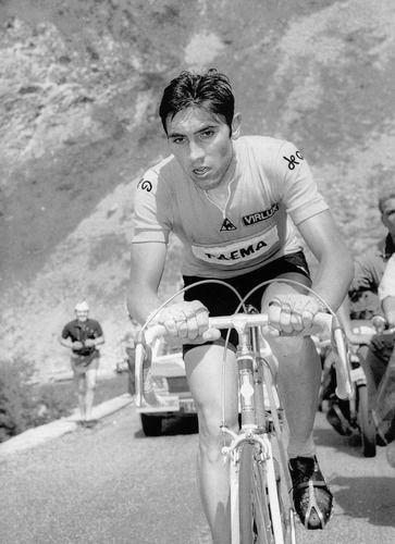 Il gagna le tour de France en 1969.