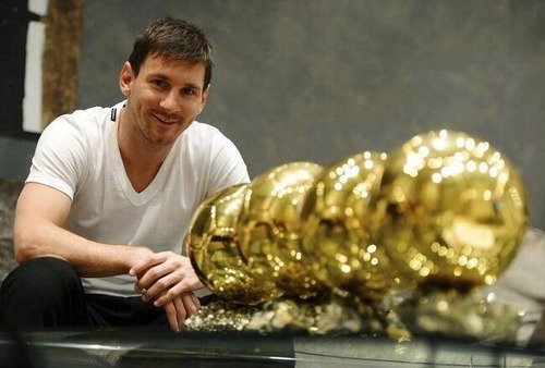 A quel âge Messi a-t-il gagné ses 4 Ballons d'or ?
