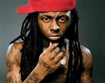 Que s'est fait tatouer Lil Wayne sur les paupières ?