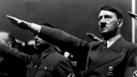 Le "Führer" était le surnom d'Adolf Hitler, mais cela signifie quoi ?