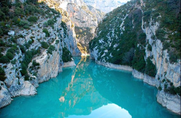 Pourquoi les eaux du Verdon sont d'un magnifique vert turquoise ?