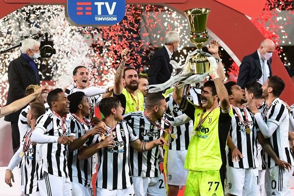 En 2021, la Juve remporte sa 12e Coupe d'Italie. Quelle équipe la Vieille Dame a-t-elle battu en finale ?