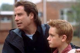 Le jeune Matt O'Leary avec John Travolta dans ce film ?