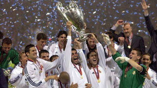 Qui était l'entraîneur du Real Madrid lorsque le club merengue a remporté la Ligue des Champions 2002 ?