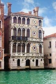 A Venise, quelle est cette maison qui serait maudite et causerait la ruine et la perte de ses propriétaires ?